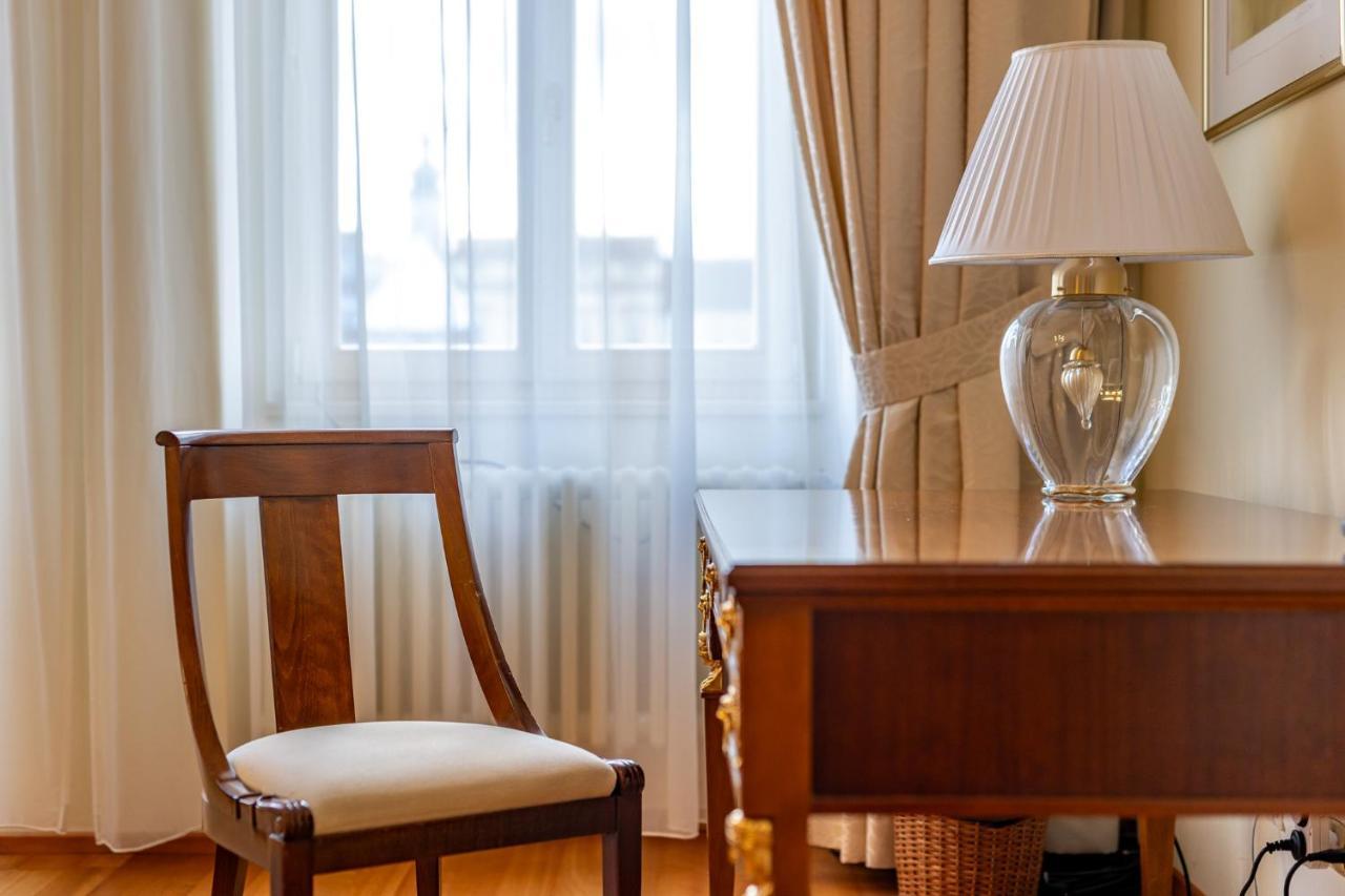 Grandhotel Zvon Τσέσκε Μπουντεγιόβιτσε Εξωτερικό φωτογραφία