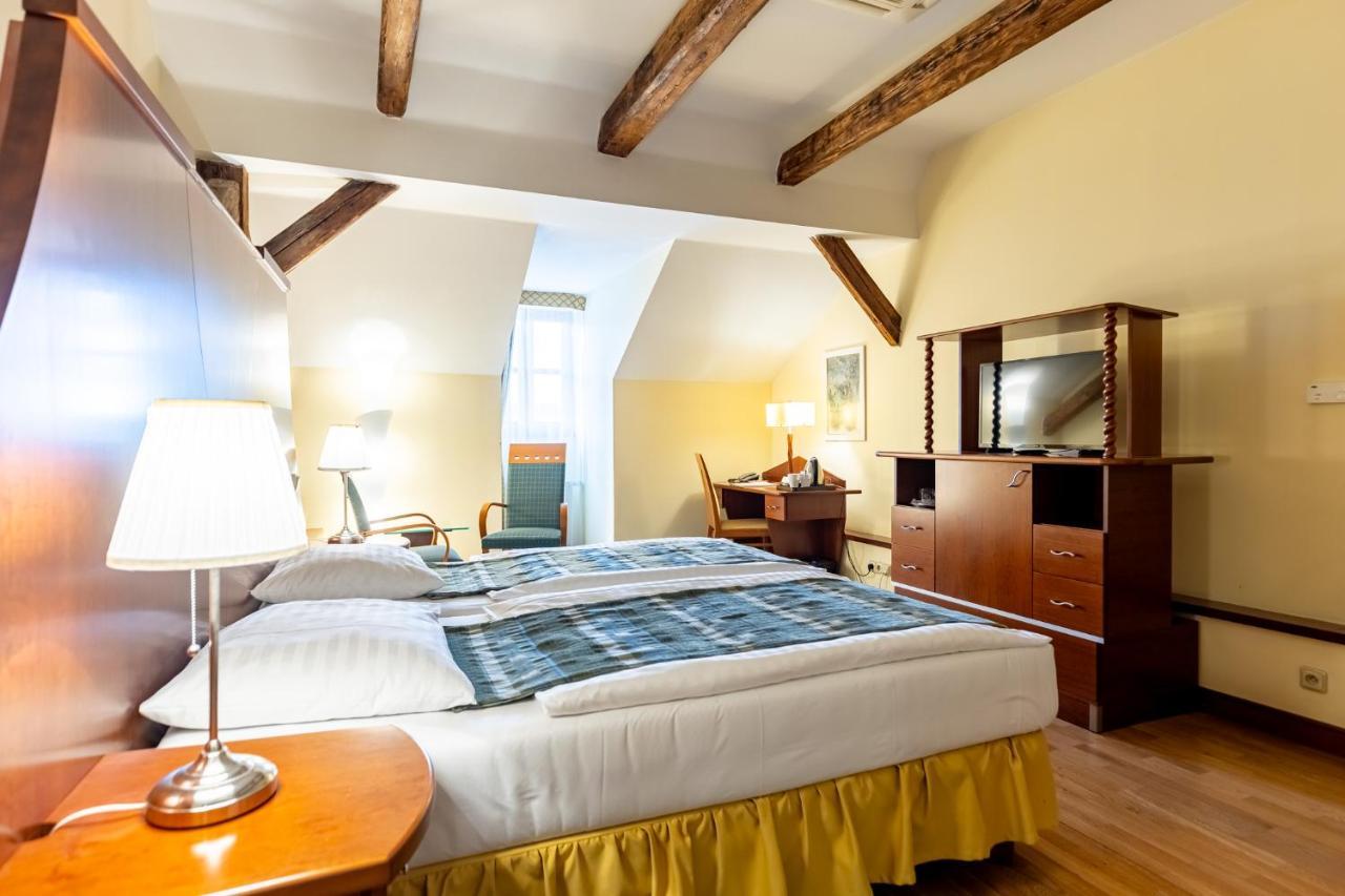 Grandhotel Zvon Τσέσκε Μπουντεγιόβιτσε Εξωτερικό φωτογραφία