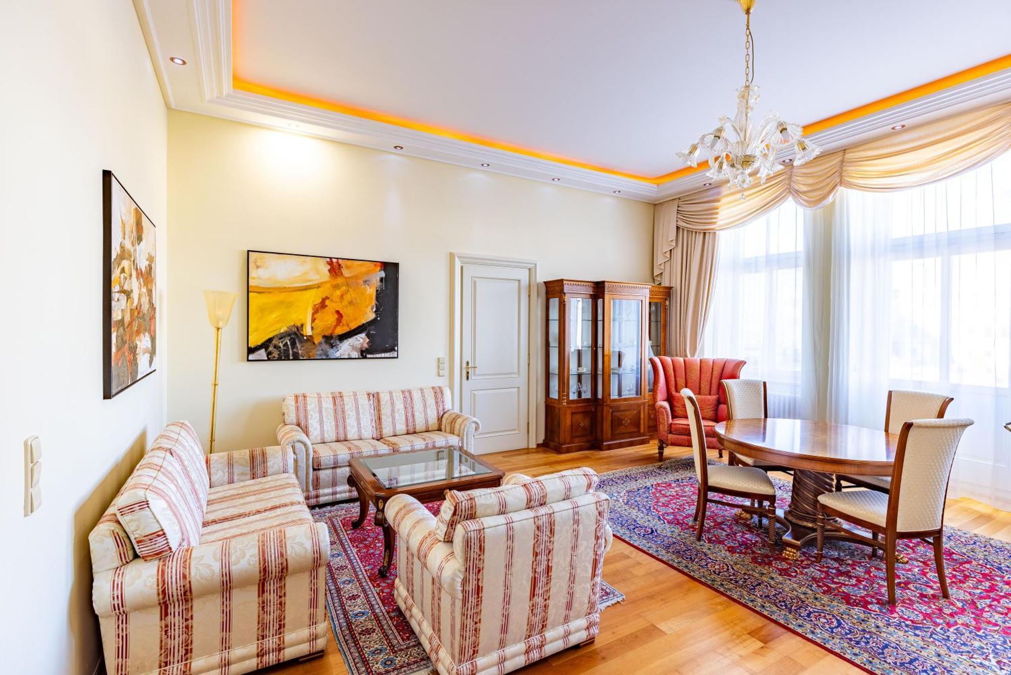 Grandhotel Zvon Τσέσκε Μπουντεγιόβιτσε Εξωτερικό φωτογραφία