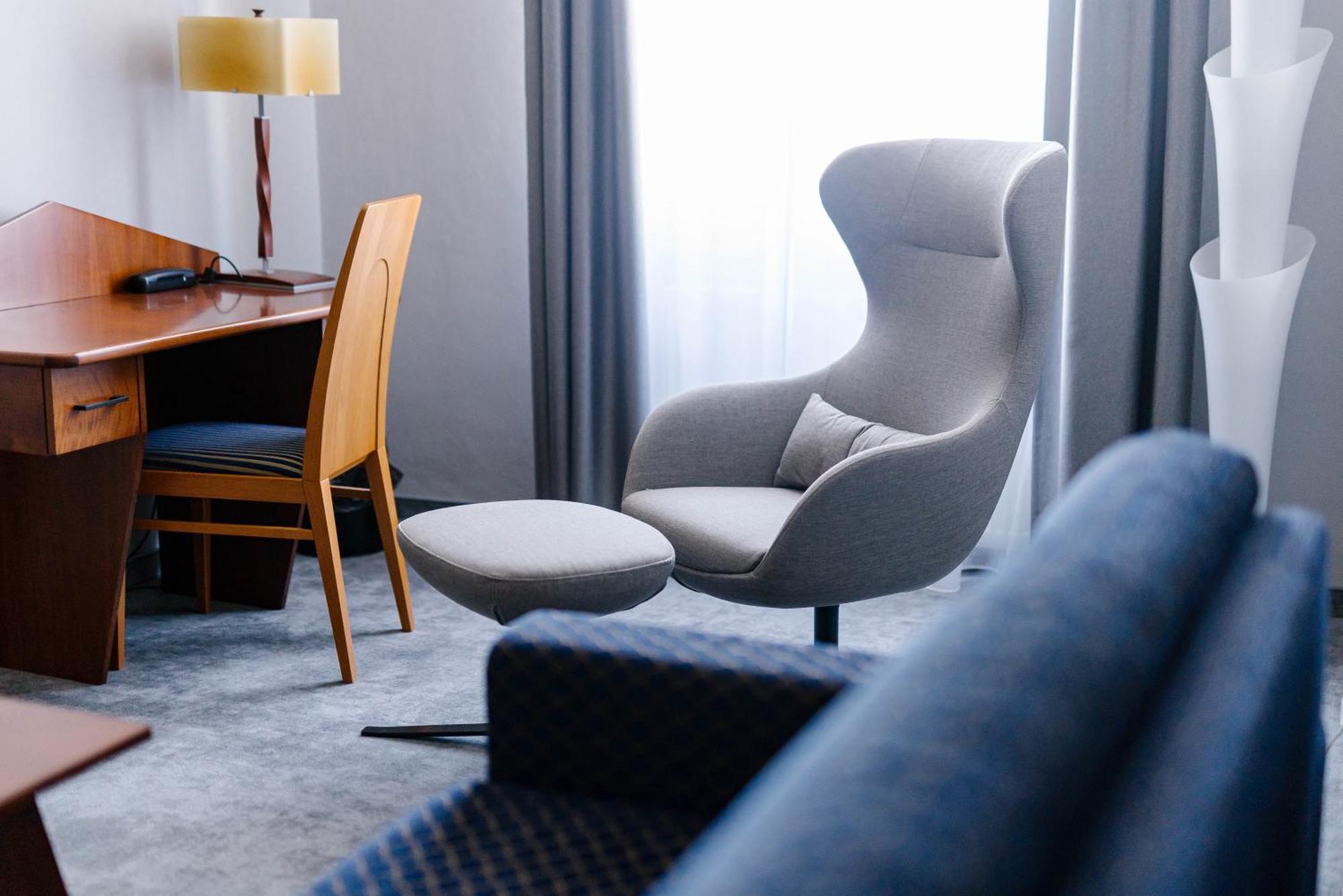 Grandhotel Zvon Τσέσκε Μπουντεγιόβιτσε Εξωτερικό φωτογραφία